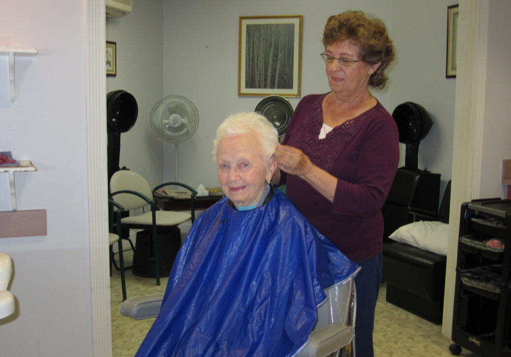 Gables residents have access to a full-service hair salon